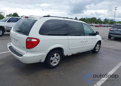 2007 Dodge Grand Caravan Sxt from USA, damaged, VIN 2D4GP44L97R270045